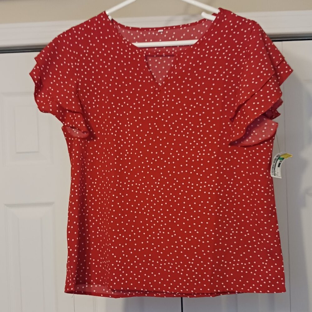 #14 3/$18 - Red/White Short Sleeve Top Size M